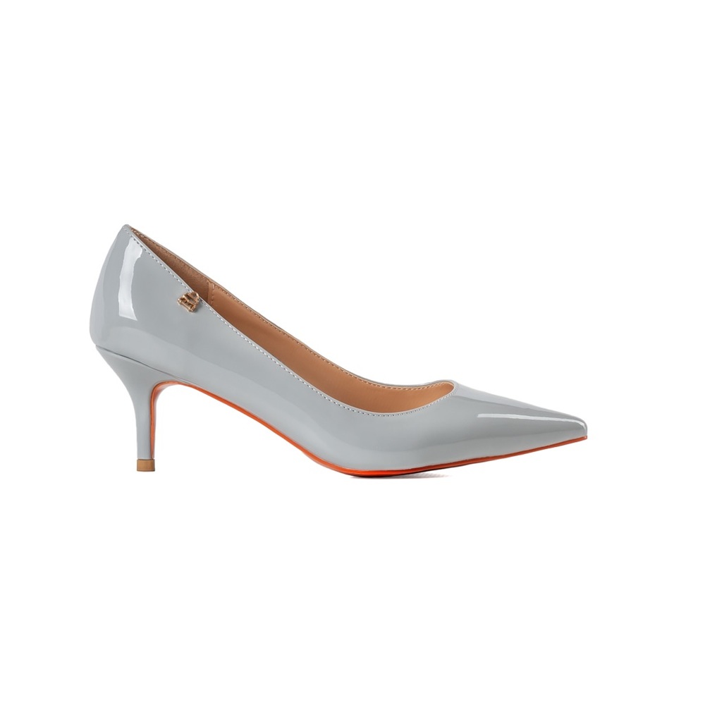 New Wide fit mid heel pumps